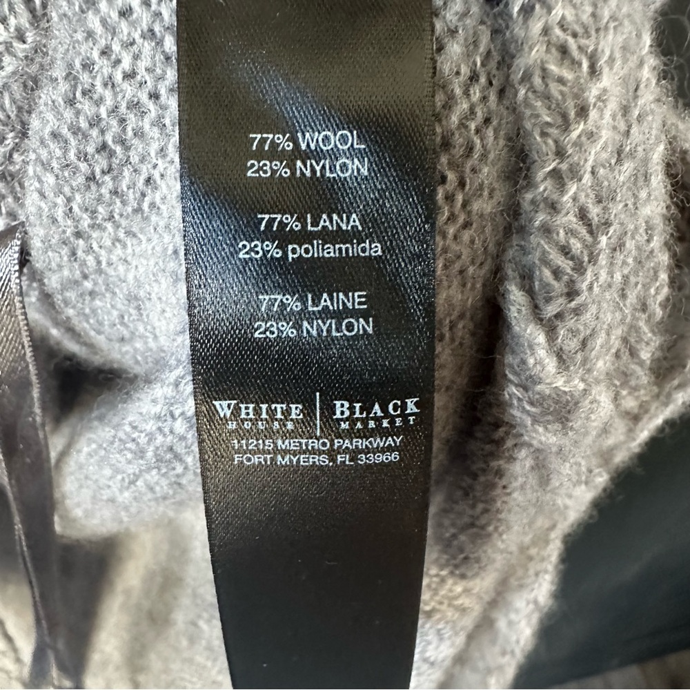 NEW White House Black Market Women’s S Cowl Neck Sleeveless‎ Sweater Light Grey - Picture 11 of 11